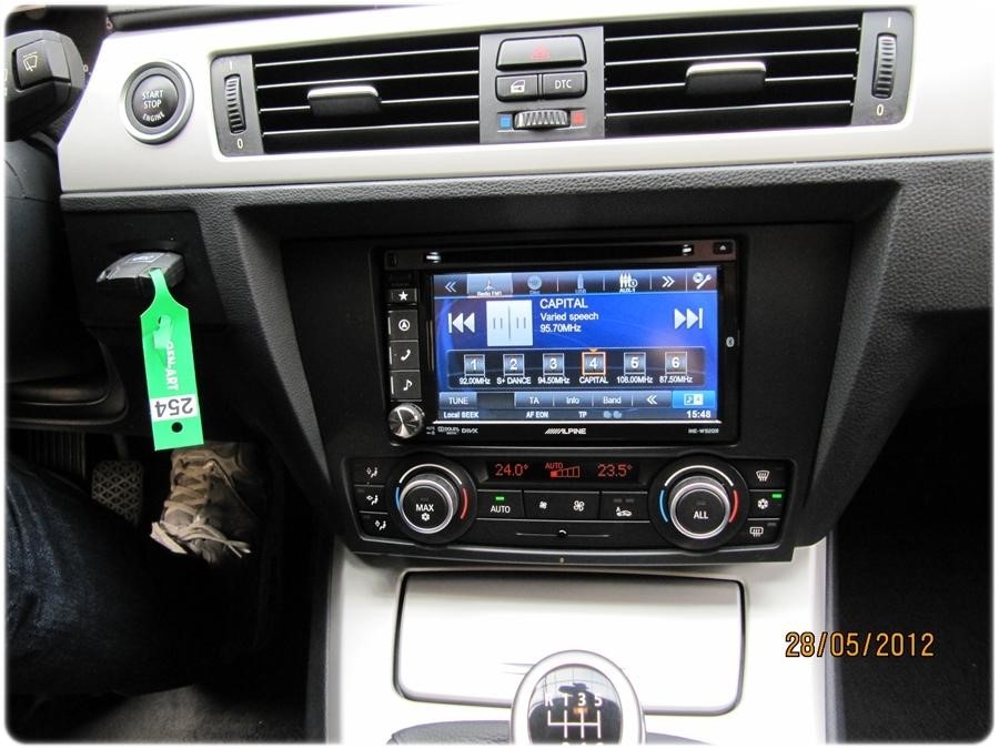 Alpine INEW710D autoradio GPS BMW Série 3 E90 E91 E92