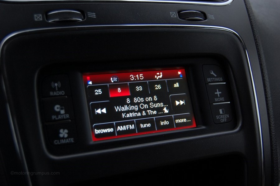 NTVKIT331 Interface caméra de recul Dodge Charger & Journey UConnect