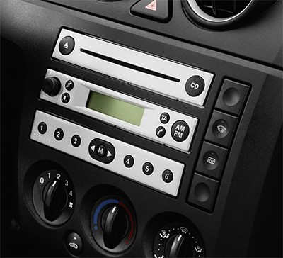 KIT Autoradio multimédia USB/Bluetooth Ford Fusion et Fiesta 