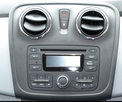 KIT Autoradio écran tactile multimédia Dacia Duster Sandero Logan
