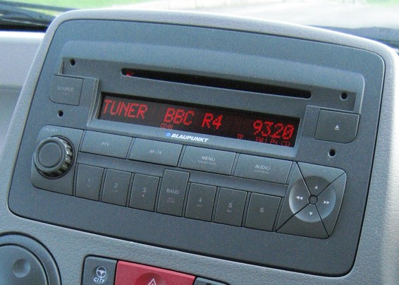 KIT Autoradio écran tactile multimédia Fiat Panda 