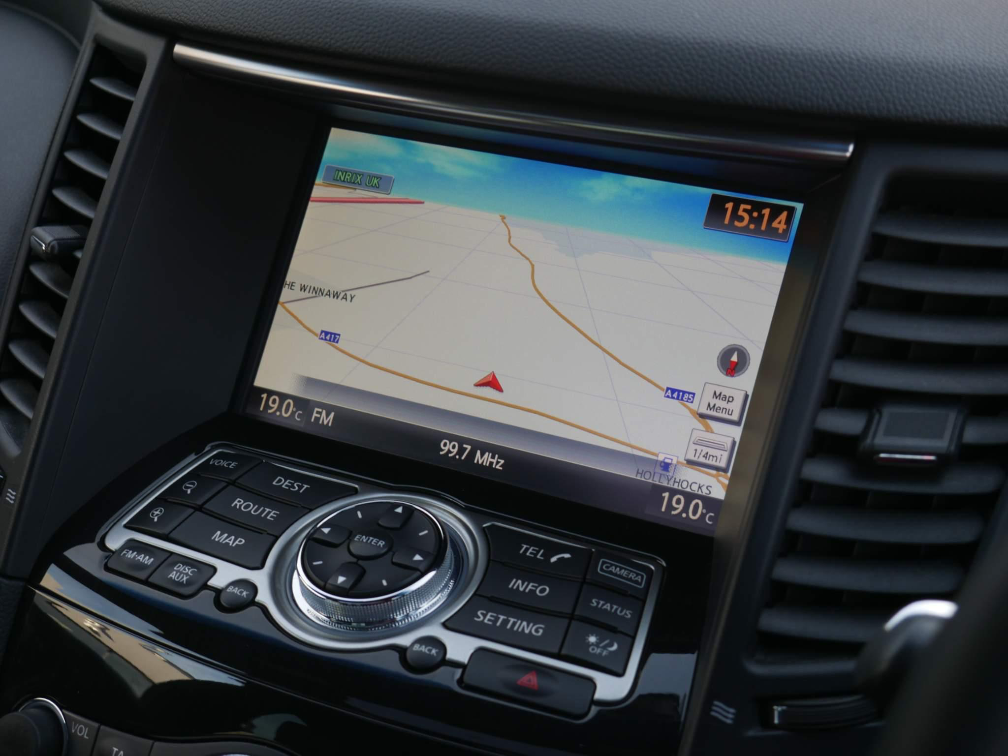 Écran Infiniti QX70 compatible CarPlay 2014-2019