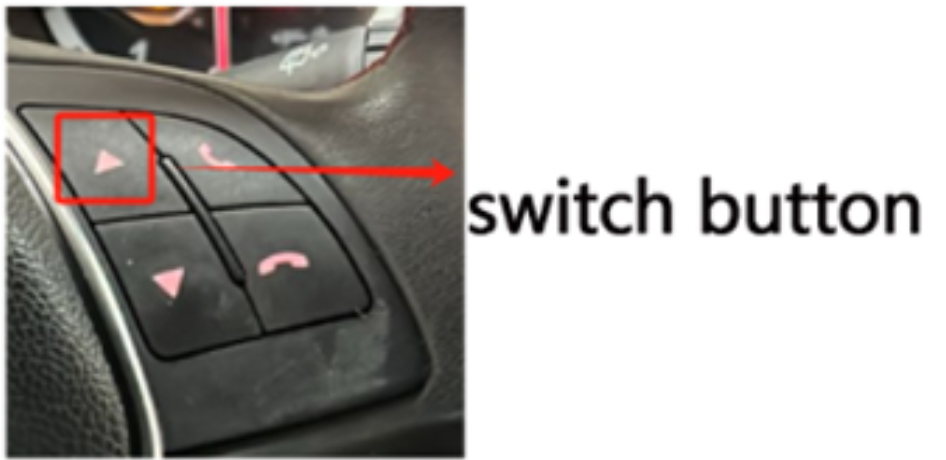 Activation CarPlay Fiat 500 Uconnect 7 appui long bouton switch au volant