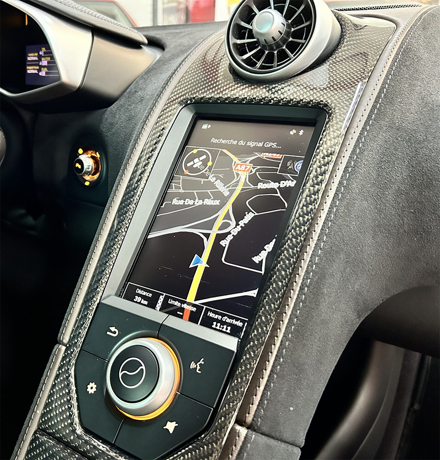 Écran d'origine McLaren 12C compatible CarPlay