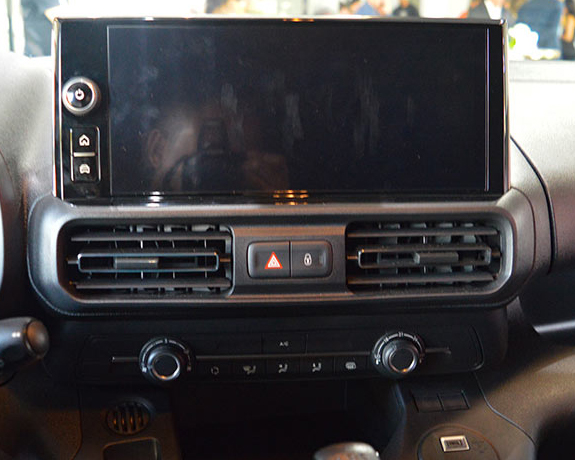 ecran compatible camera Opel Combo
