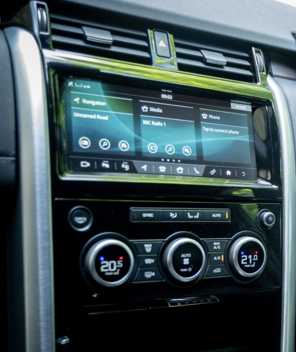 Système InControl Pro Touch 10 pouces Land Rover Discovery 5 2018-2021 compatible CarPlay vue 2