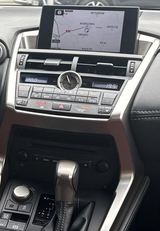 Écran Lexus NX 200t NX 300h compatible CarPlay 2014-2017 vue 1