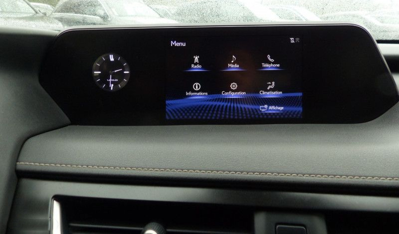 Écran Lexus UX 200 UX 250h UX 300e Version 1 écran 8 pouces compatible CarPlay 2018-2022