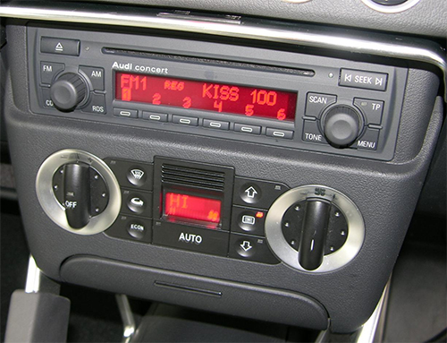 KIT Poste 1-DIN écran tactile multimédia Audi TT de 1998 à 2006