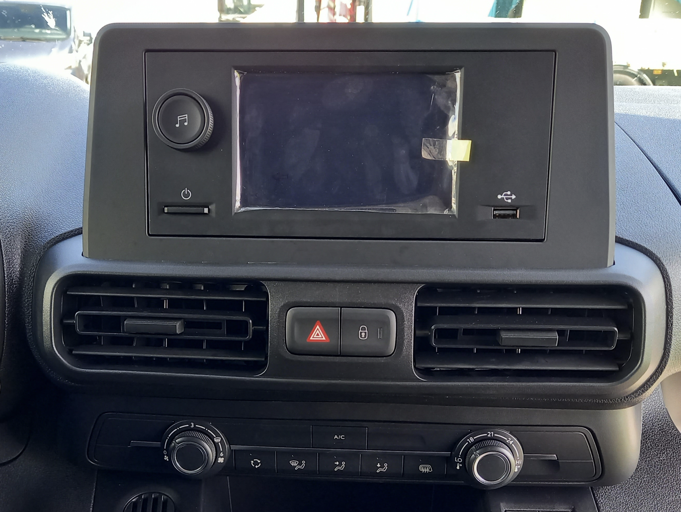 poste d’origine Citroën Berlingo depuis 2018