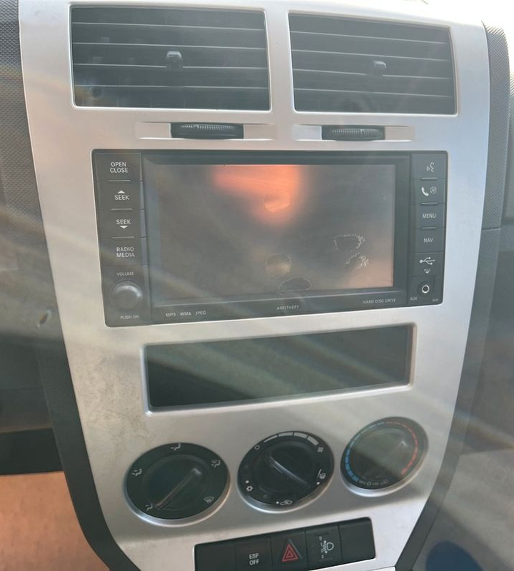 Autoradio d'origine Dodge Caliber 2007-2012 tableau de bord intérieur