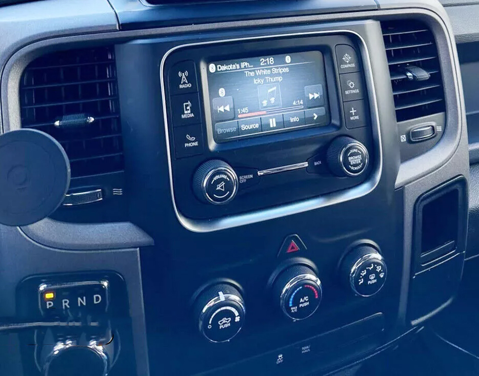 poste d’origine Dodge RAM 2012-2020