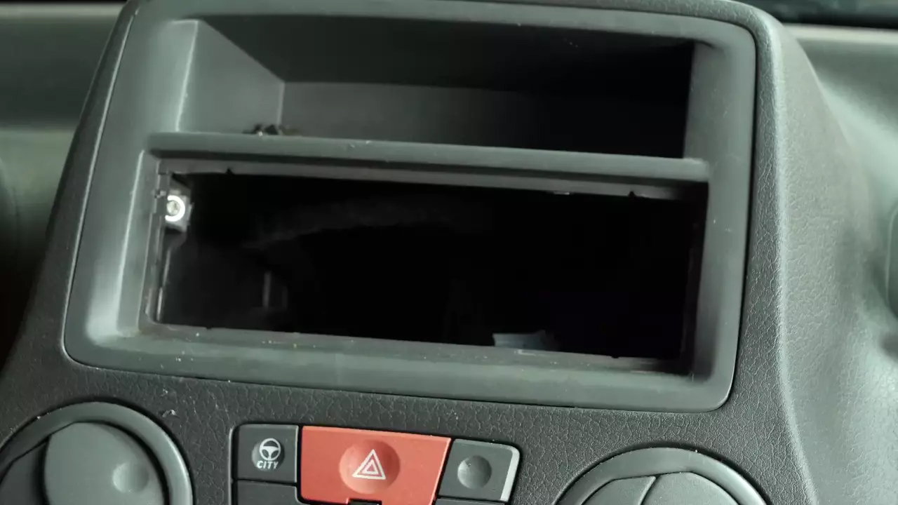 Autoradio origine Fiat Panda de 2003 à 2012
