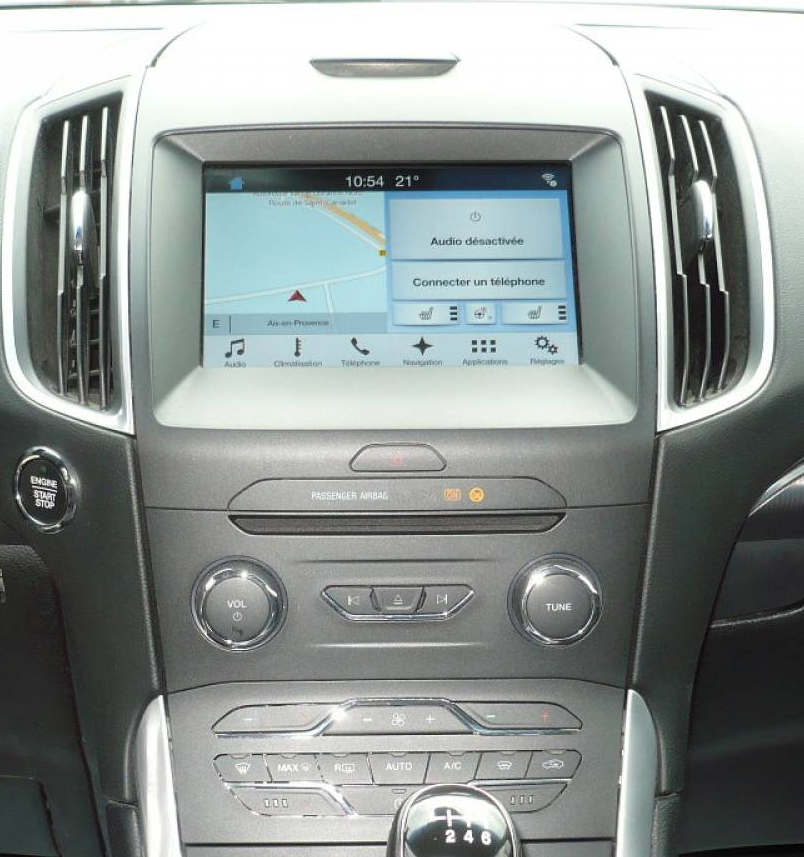 Poste d'origine Ford Edge 2015 à 2019 avec SYNC3 - version 4 2e possibilite