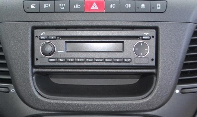 Iveco Daily Kit Autoradio | Son Optimisé | Installation Pro