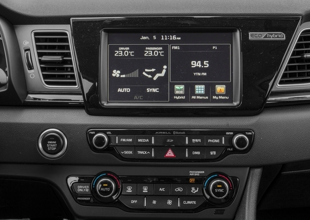 poste d’origine Kia Niro 2007-2011