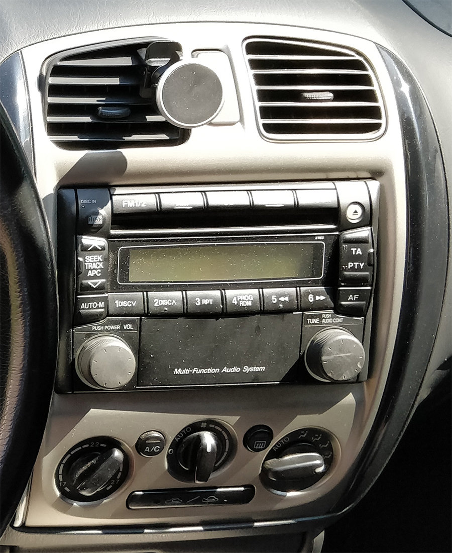 poste d’origine Mazda 323 1999-2003