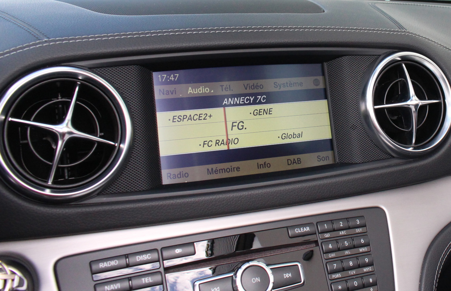 Écran Mercedes SL R231 NTG4.5 7 pouces COMAND Online pavé tactile compatible CarPlay 2012-2014