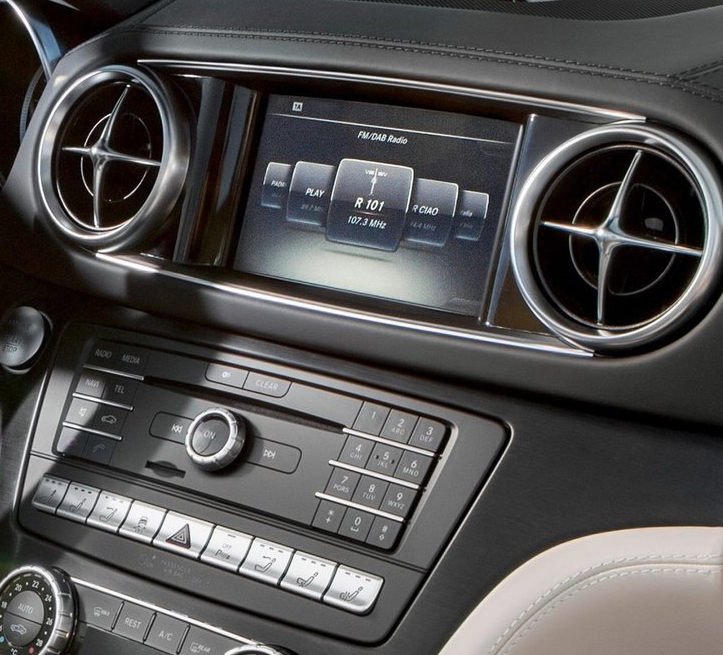Écran Mercedes SL R231 NTG5.0 8,4 pouces COMAND Online pavé tactile compatible CarPlay 2015-2021