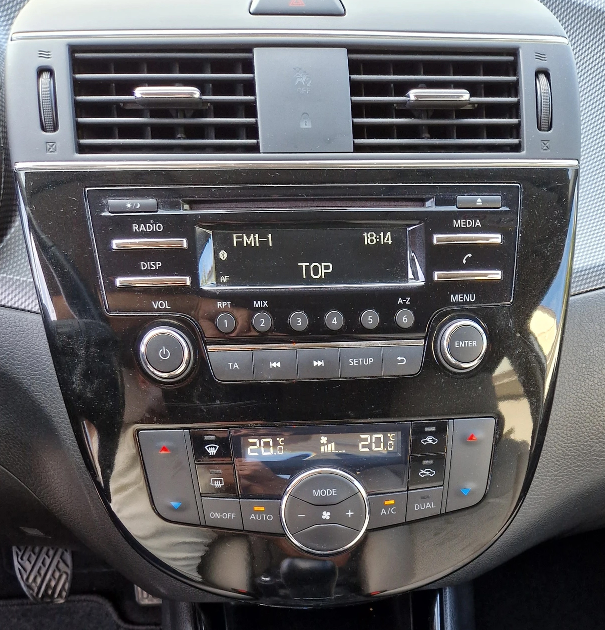 Autoradio d'origine Nissan Pulsar
