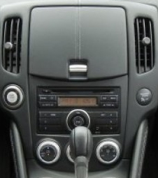 KIT Autoradio Navigation GPS et Carplay Nissan 370Z - Autoradios-GPS.com