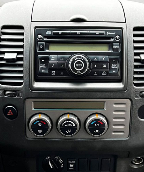 Autoradio origine Nissan Navara 2004 2010 deuxième génération D40 pick-up