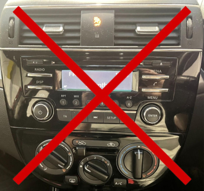 Autoradio d'origine Nissan Pulsar