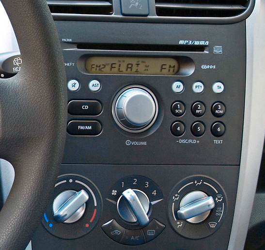 Autoradio origine Suzuki Splash de 2008 à 2015