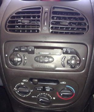 KIT Autoradio multimédia USB/Bluetooth Peugeot 206 