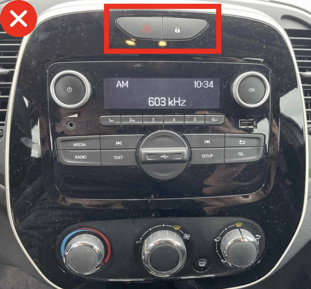 Ecran tactile QLED GPS Carplay et Android 13.0 Renault Captur