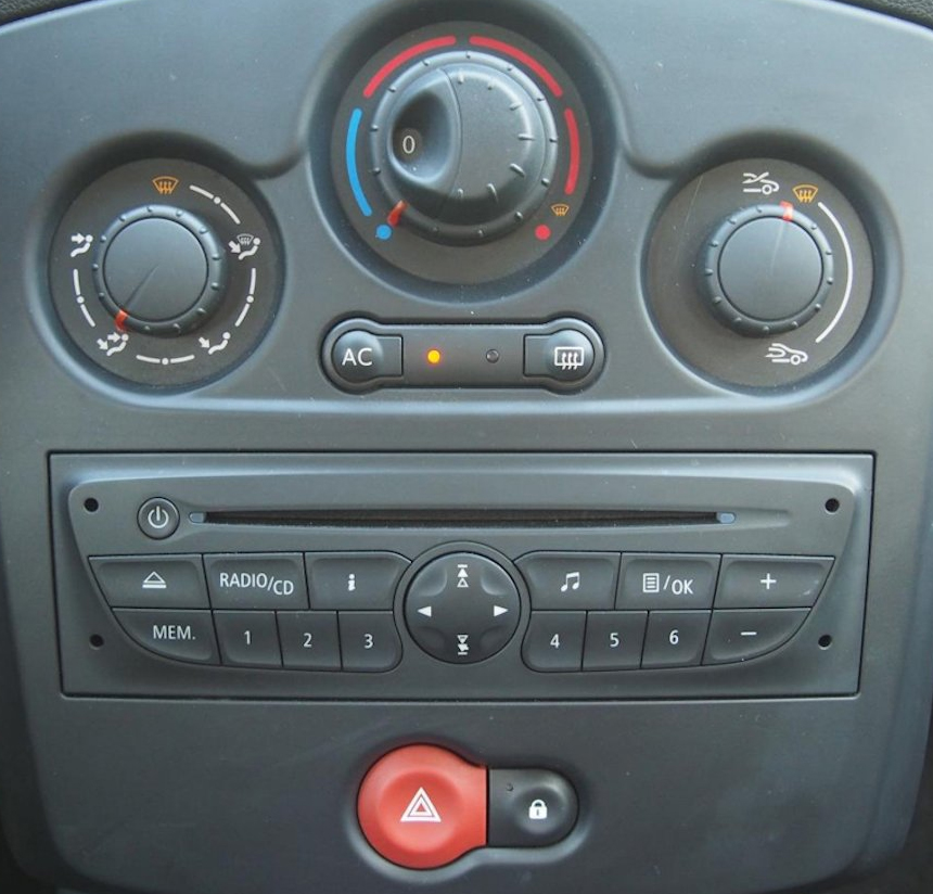 KIT Poste 1DIN USB/Bluetooth Renault Megane, Modus et Clio 3