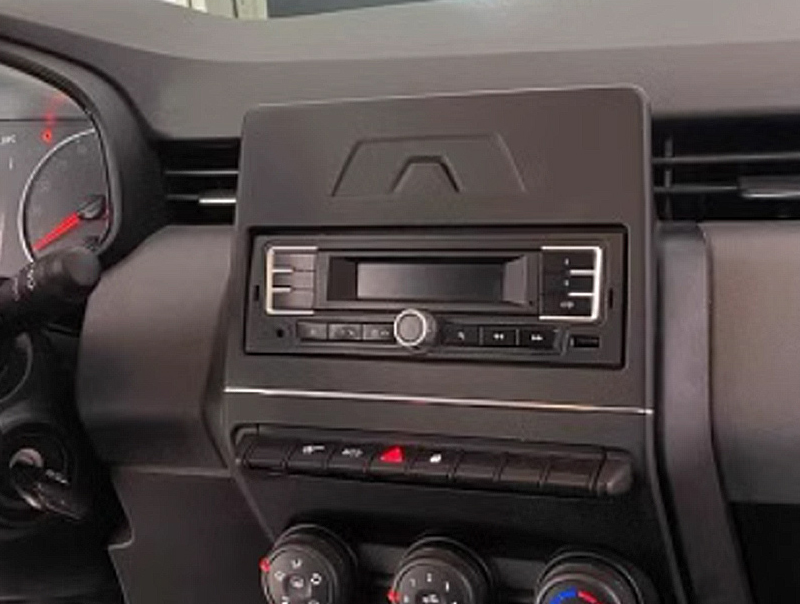 poste d’origine Renault Clio V 2019-2025