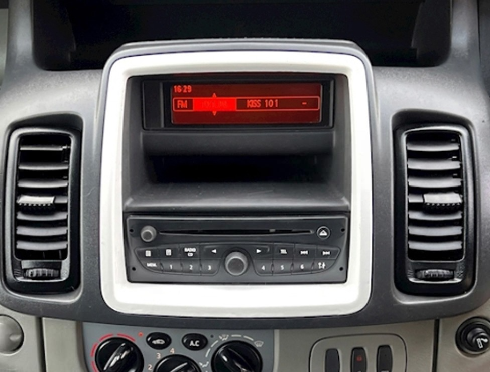 poste d’origine Renault Trafic 2007-2014