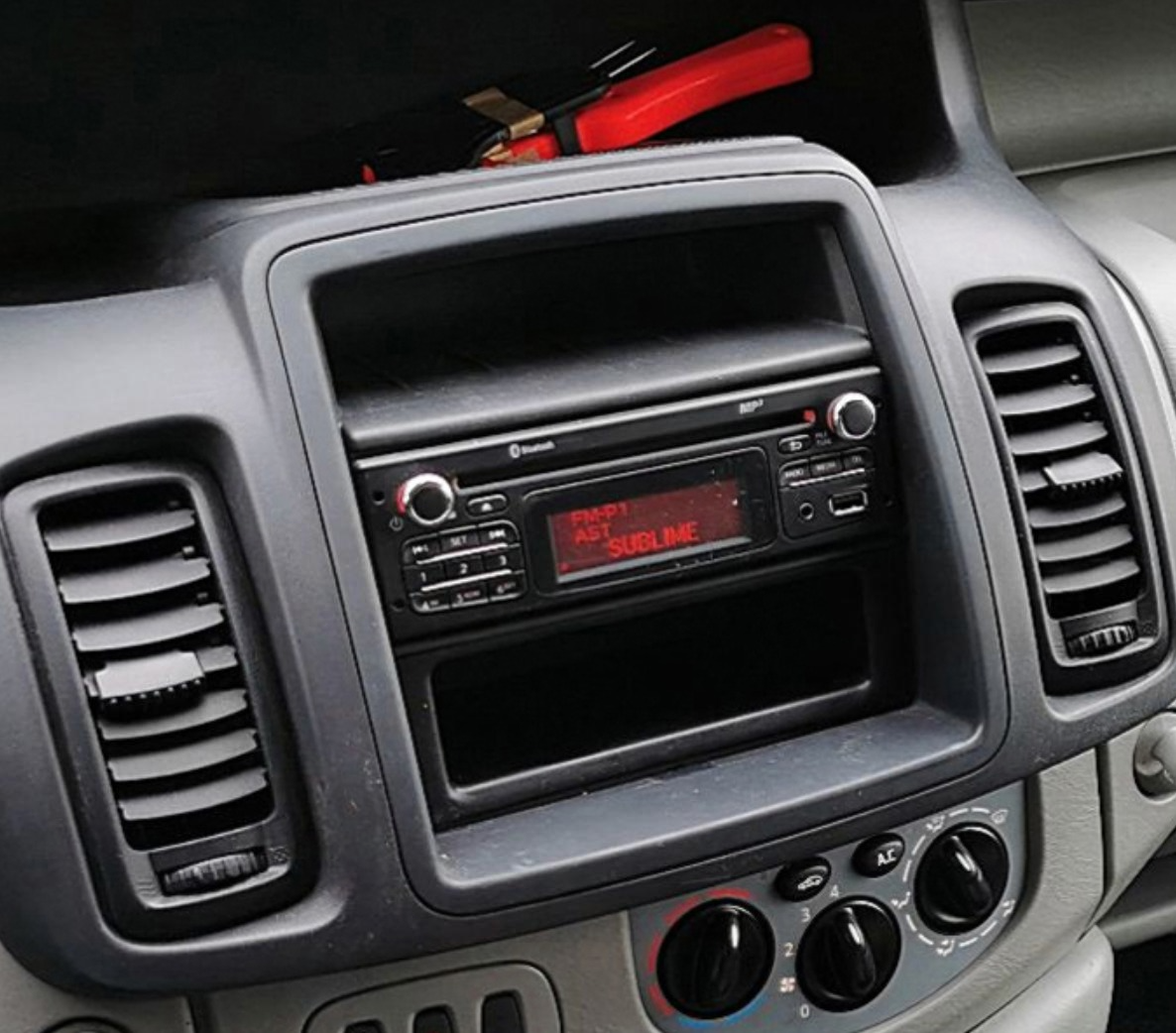 poste d’origine Renault Trafic 2007-2014