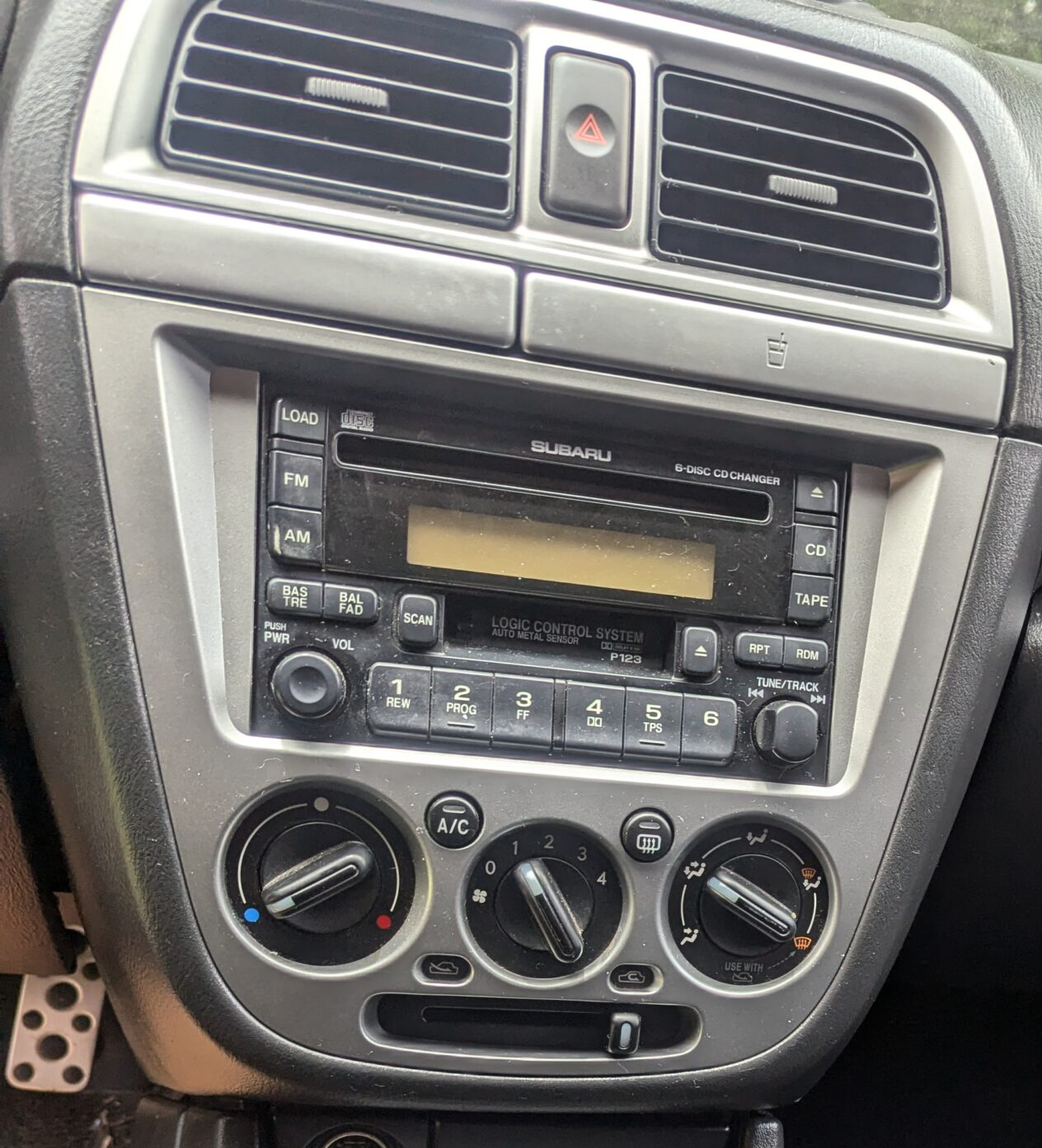 poste d’origine Subaru Impreza 2002-2007