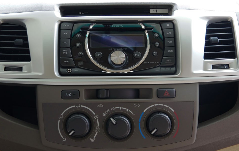 poste d’origine Toyota Hilux 2006-2015