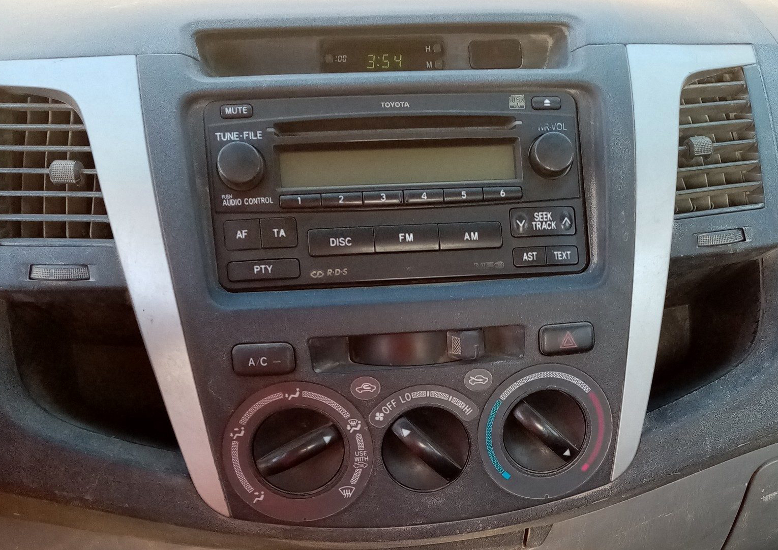 poste d’origine Toyota Hilux 2006-2015