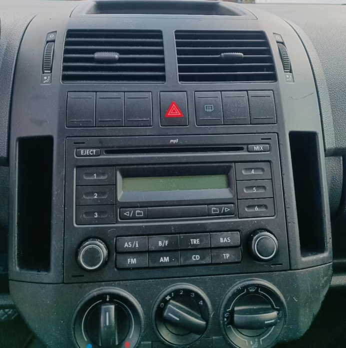 Poste radio d'origine VW Polo quatrième génération